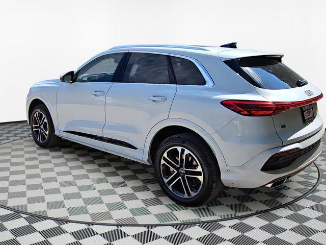 new 2025 Audi Q5 car, priced at $58,681