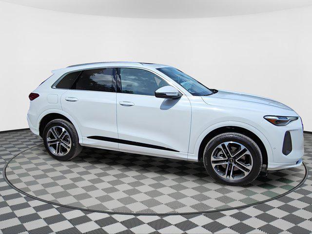 new 2025 Audi Q5 car, priced at $58,681
