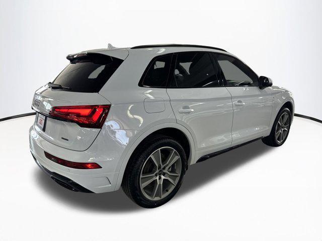 new 2025 Audi Q5 car, priced at $47,881