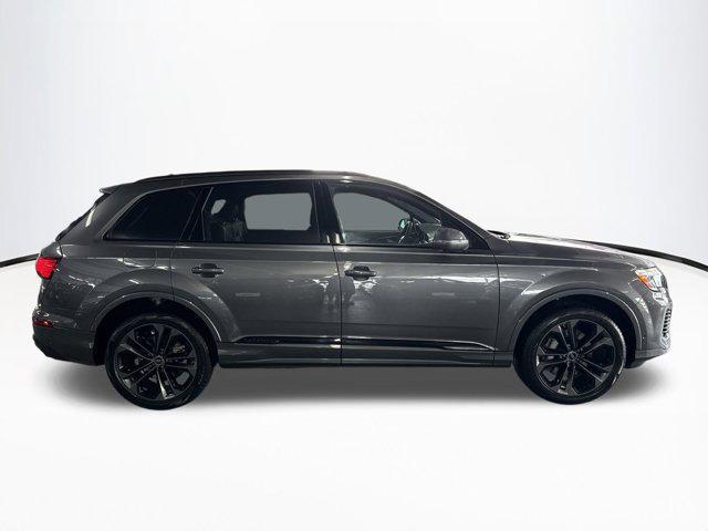 new 2025 Audi Q7 car, priced at $73,941