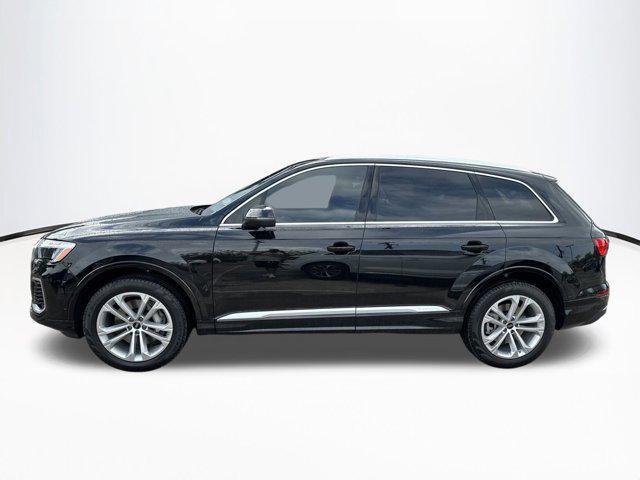 new 2025 Audi Q7 car, priced at $69,731