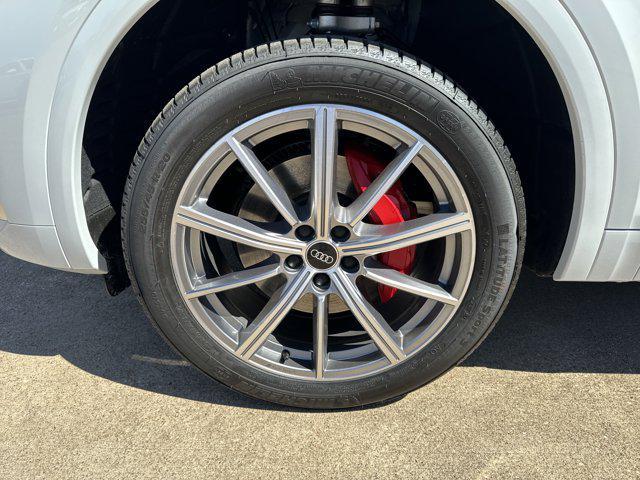 new 2025 Audi SQ5 car, priced at $65,931