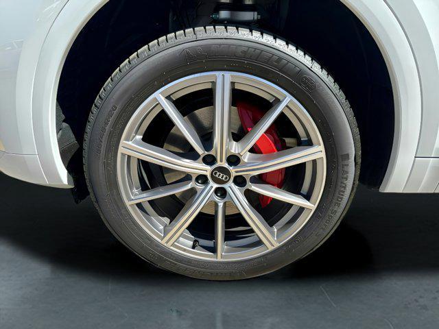 new 2025 Audi SQ5 car, priced at $62,491