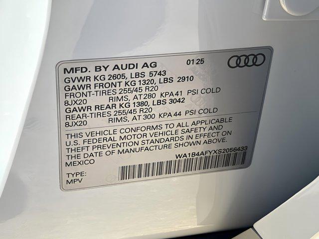 new 2025 Audi SQ5 car, priced at $62,491