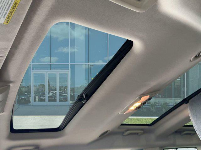 used 2016 Land Rover LR4 car, priced at $15,999