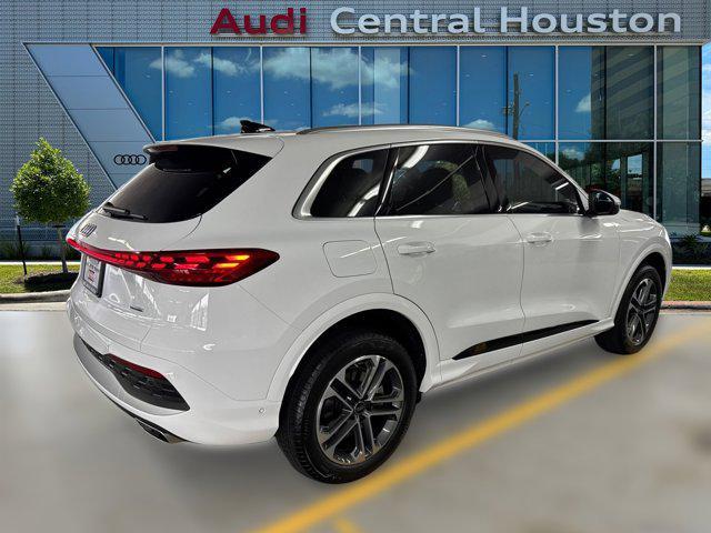 new 2025 Audi Q5 car, priced at $53,831