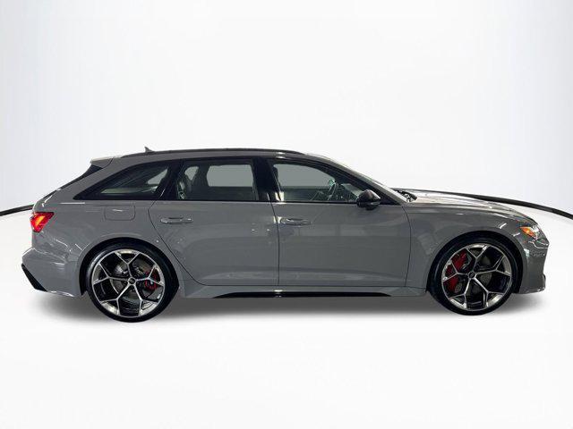 new 2025 Audi RS 6 Avant car, priced at $136,571