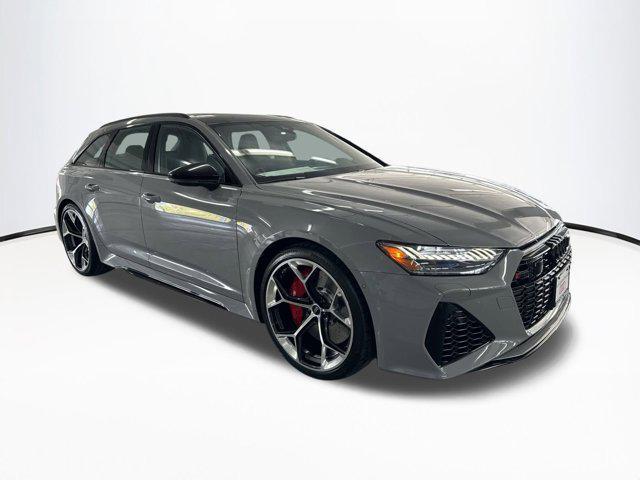 new 2025 Audi RS 6 Avant car, priced at $136,571