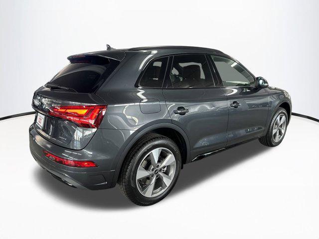 new 2025 Audi Q5 car, priced at $46,731