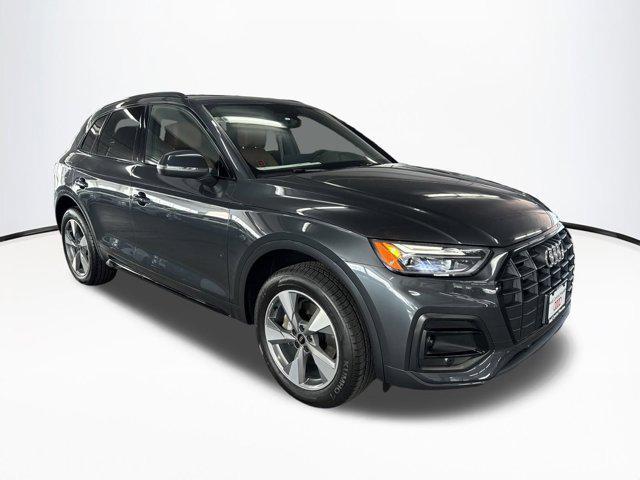 new 2025 Audi Q5 car, priced at $46,731