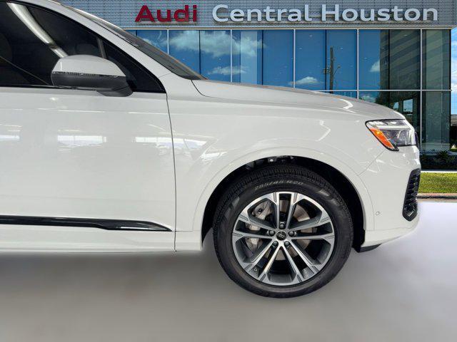 new 2026 Audi Q7 car, priced at $61,281