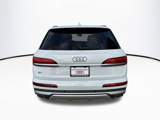 new 2025 Audi Q7 car, priced at $71,011