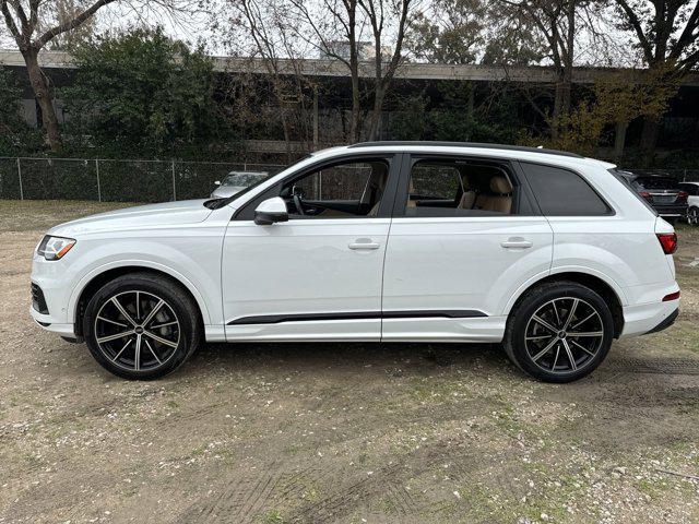 used 2022 Audi Q7 car, priced at $40,999