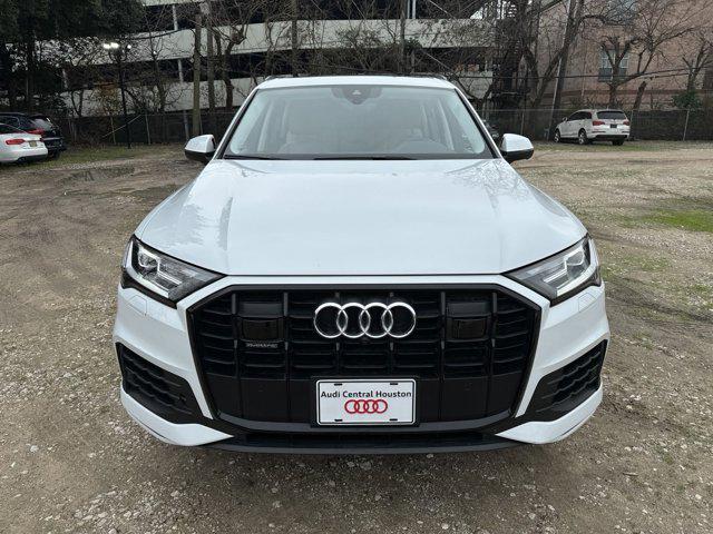 used 2022 Audi Q7 car, priced at $40,999