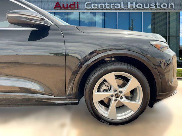 new 2025 Audi Q5 car, priced at $59,131