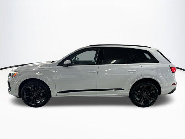 new 2025 Audi Q7 car, priced at $73,941