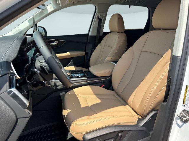 new 2025 Audi Q7 car, priced at $69,291