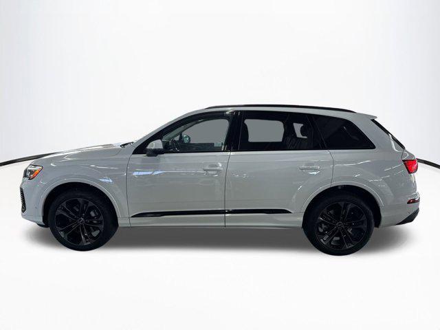 new 2025 Audi Q7 car, priced at $71,381