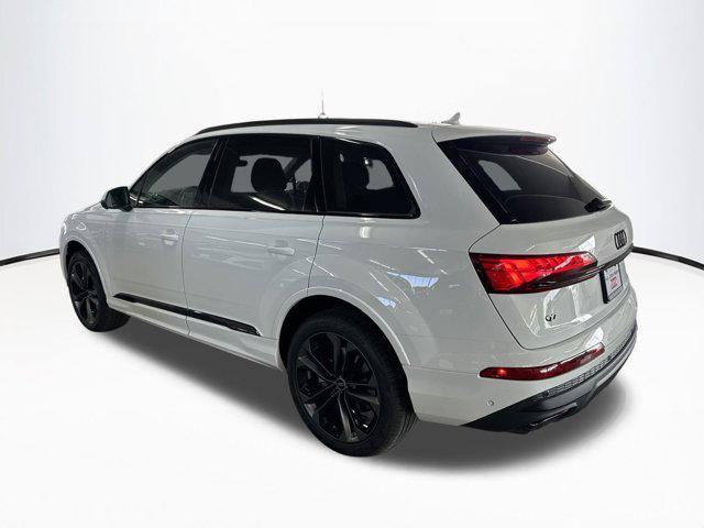 new 2025 Audi Q7 car, priced at $71,381