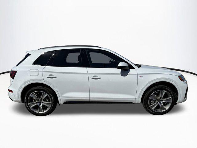 new 2025 Audi Q5 car, priced at $50,011