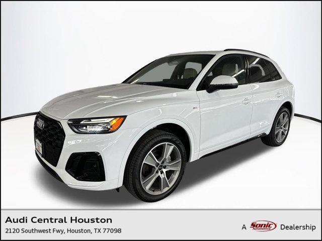 new 2025 Audi Q5 car, priced at $47,351