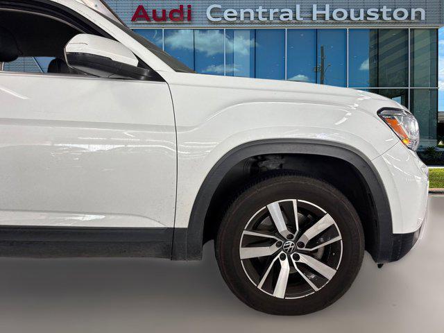 used 2021 Volkswagen Atlas car, priced at $19,996