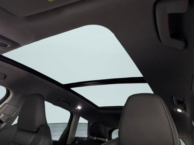 new 2025 Audi Q6 e-tron car, priced at $70,301
