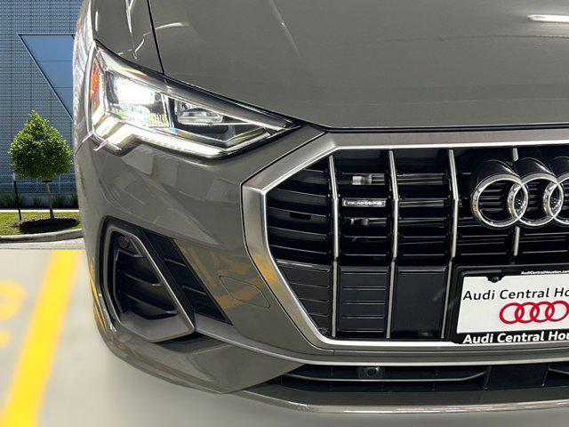 new 2025 Audi Q3 car, priced at $40,401