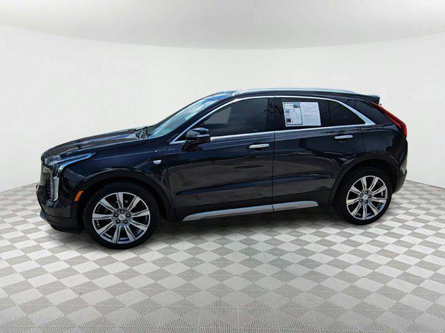used 2022 Cadillac XT4 car, priced at $29,999