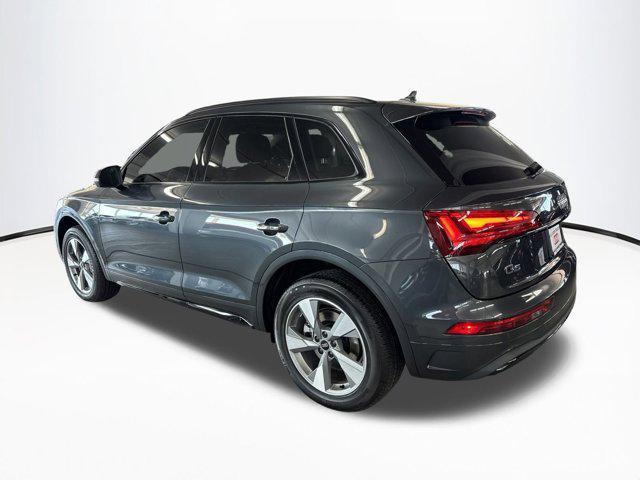 new 2025 Audi Q5 car, priced at $47,621