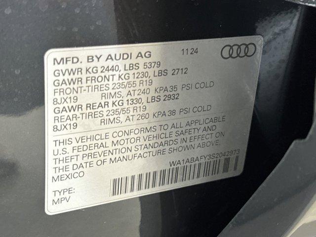 new 2025 Audi Q5 car, priced at $47,621