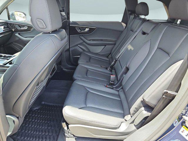 new 2025 Audi Q7 car, priced at $71,491