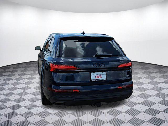 new 2025 Audi Q7 car, priced at $71,491