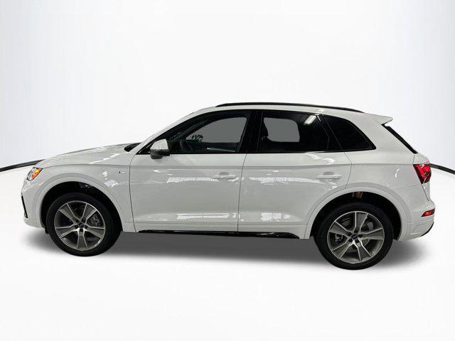 new 2025 Audi Q5 car, priced at $47,751