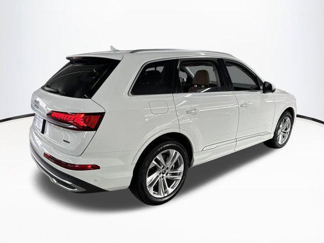 used 2024 Audi Q7 car, priced at $51,997