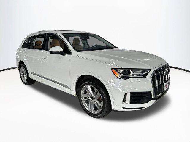 used 2024 Audi Q7 car, priced at $51,997