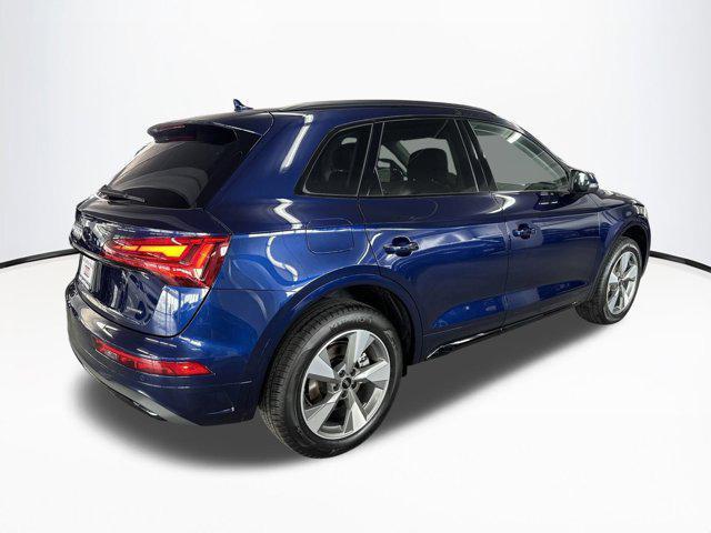 new 2025 Audi Q5 car, priced at $45,221