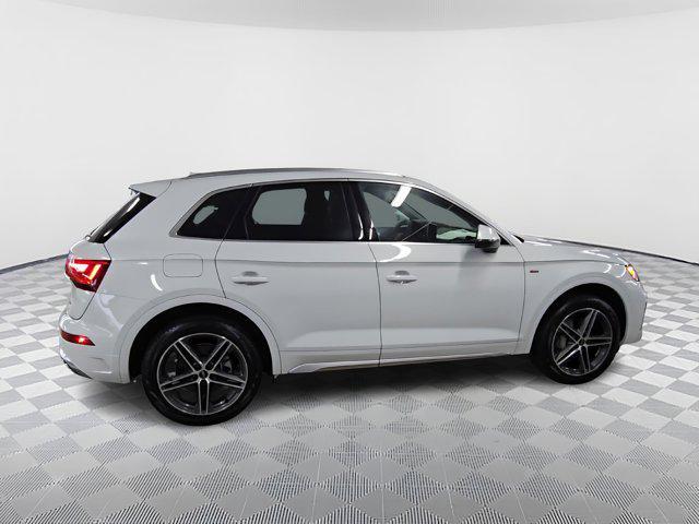 new 2025 Audi Q5 car, priced at $60,421