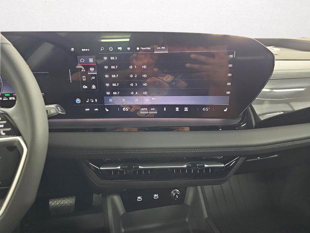 new 2025 Audi Q6 e-tron car, priced at $62,751