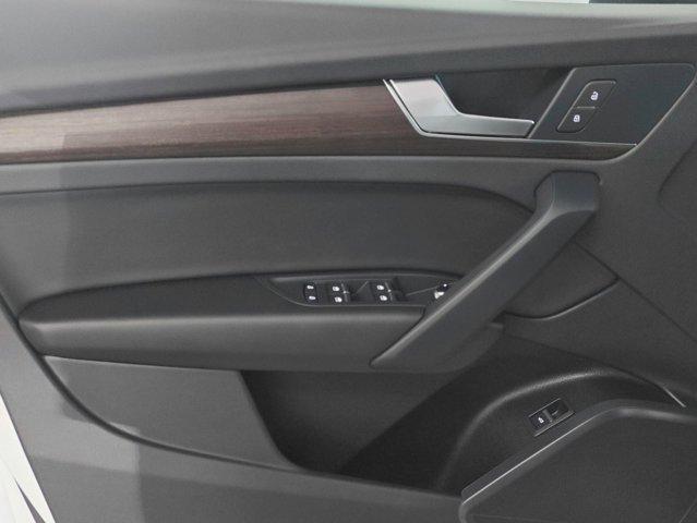 new 2025 Audi Q5 car, priced at $50,971