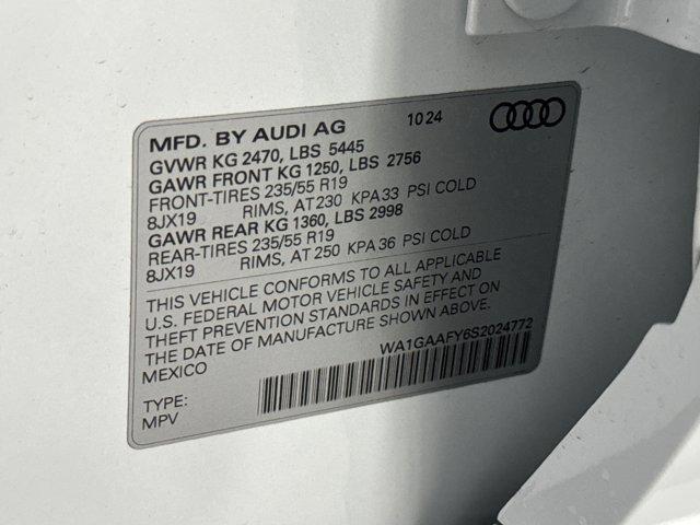 new 2025 Audi Q5 car, priced at $47,791