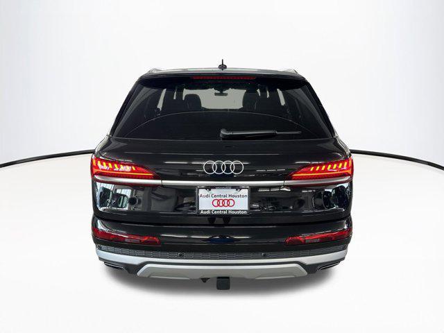 new 2025 Audi Q7 car, priced at $69,811