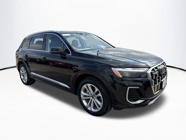 new 2025 Audi Q7 car, priced at $71,731