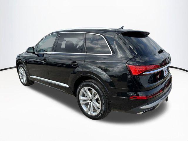 new 2025 Audi Q7 car, priced at $71,731