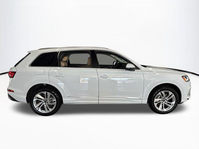 used 2024 Audi Q7 car, priced at $52,999