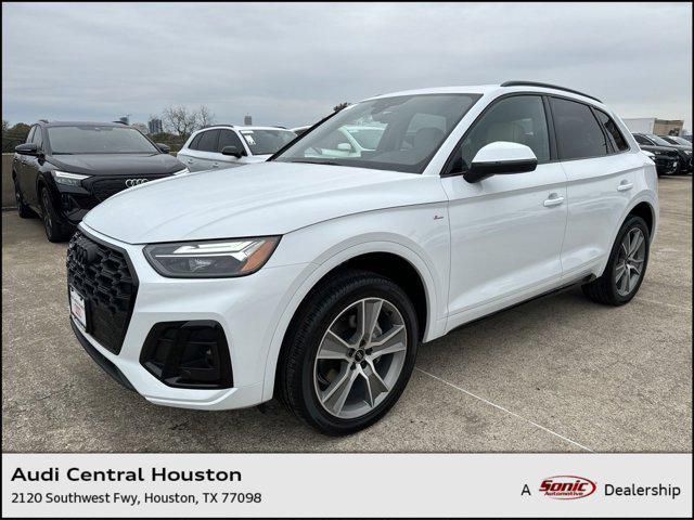 new 2025 Audi Q5 car, priced at $51,301