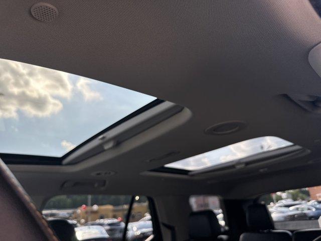 used 2020 Chevrolet Traverse car, priced at $30,988