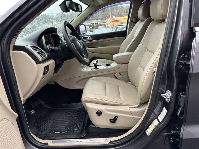 used 2014 Jeep Grand Cherokee car, priced at $14,288