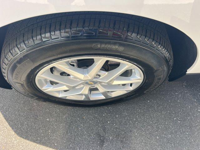 used 2022 Chevrolet Equinox car, priced at $21,488