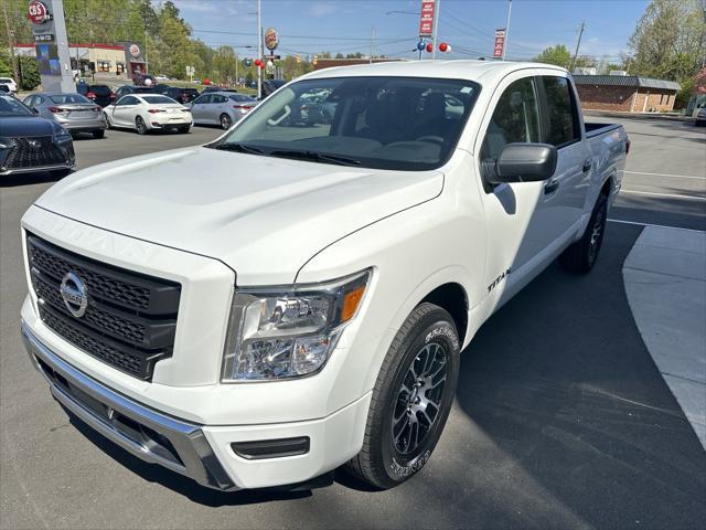 used 2022 Nissan Titan car, priced at $30,788